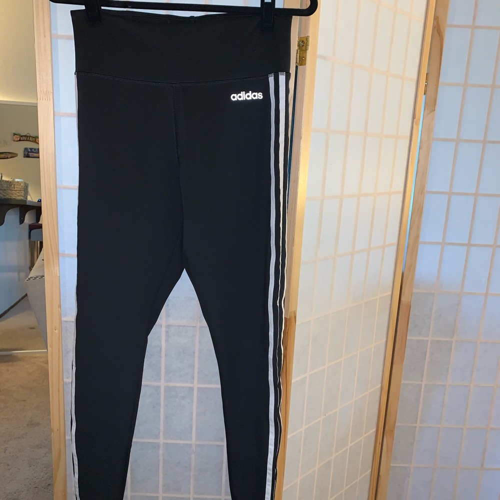 Adidas leggings